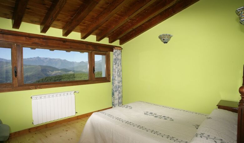 Aparthotel Viviendas Rurales Pe�a Sagra