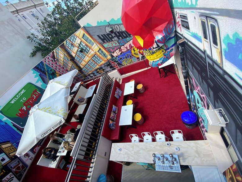 Hostal We Street Hostel - Albergue Juvenil