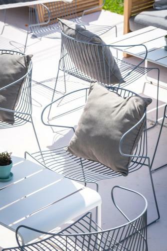 Motel Breakers At The Ocean