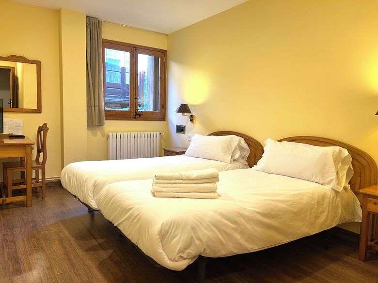 La Posada D'�neu By Rda Hotels
