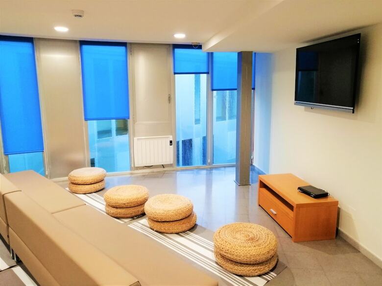 Hostal Residencia Universitaria O Castro - Campus Accommodation