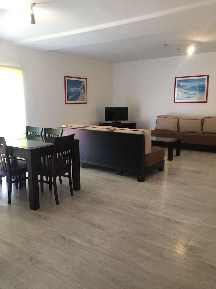 Aparthotel Parque Mourabel- Pe Do Lago- Oasis Village