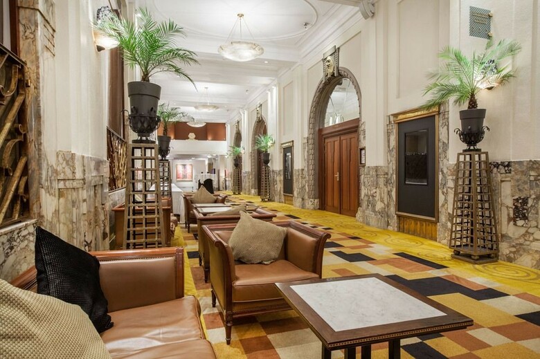 Hotel Doubletree By Hilton Brussels City