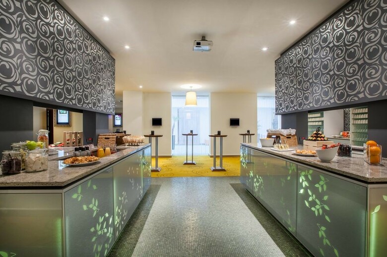 Hotel Doubletree By Hilton Brussels City