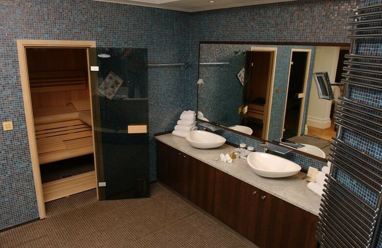 Hotel Doubletree By Hilton Brussels City