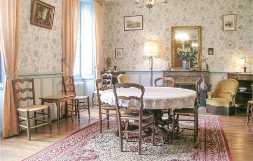 Holiday Home St Lyphard L-715