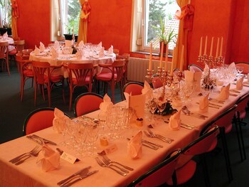 Hotel H�tel Les Pages