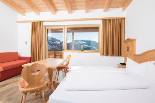 Posada Hotel & Alpengasthof Pinzgerhof