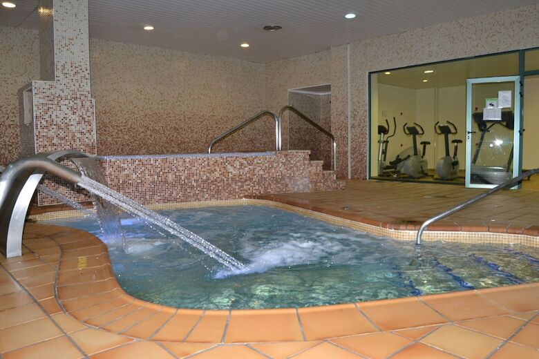 Hotel California Palace