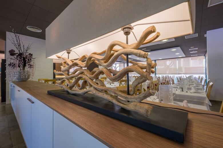 Hotel California Palace