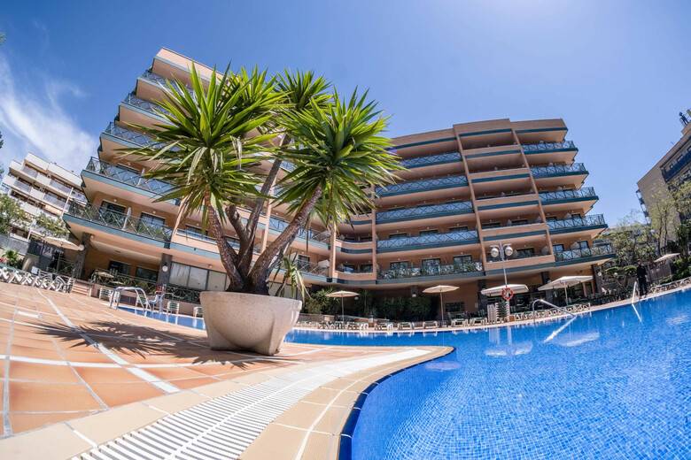 Hotel California Palace