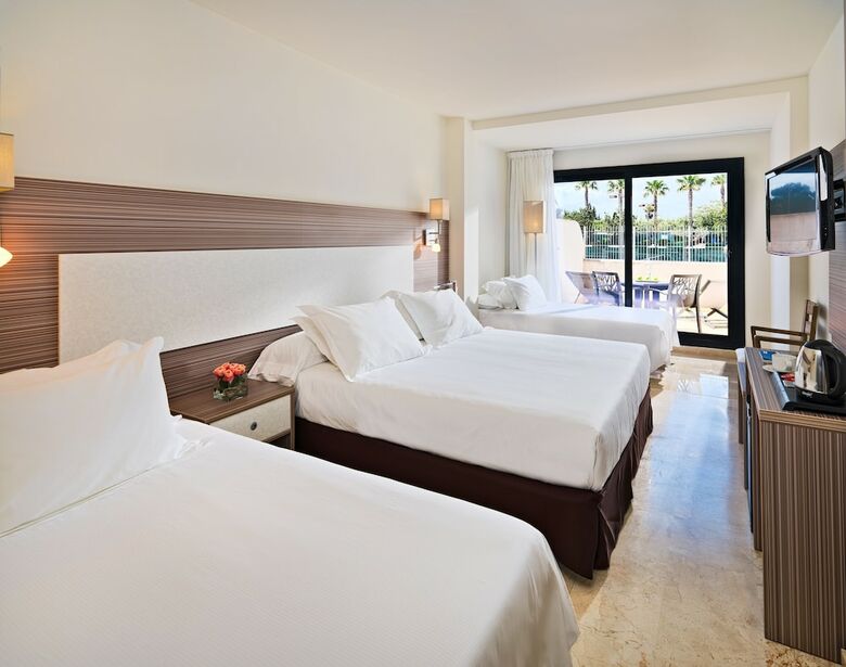 Hotel H10 Cambrils Playa