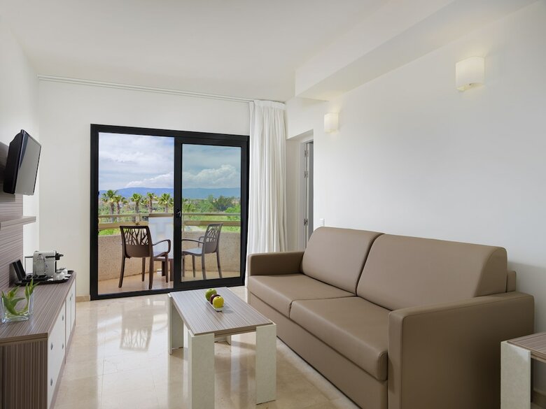Hotel H10 Cambrils Playa