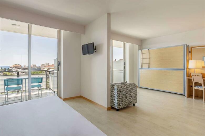 Sol Port Cambrils Hotel