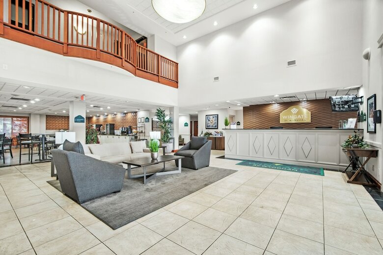 Hotel Wingate By Wyndham - Edmonton West