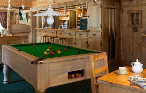 Hotel Neige Et Roc