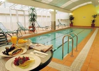 Hotel Clarion Suites Gateway