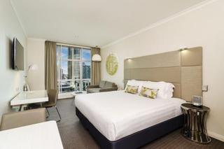Hotel Clarion Suites Gateway