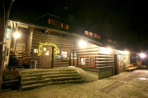 Hostal Koliba U Cerneho Medveda