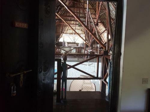 Bed & Breakfast Luna House Moyo Wa Dunia Ltd