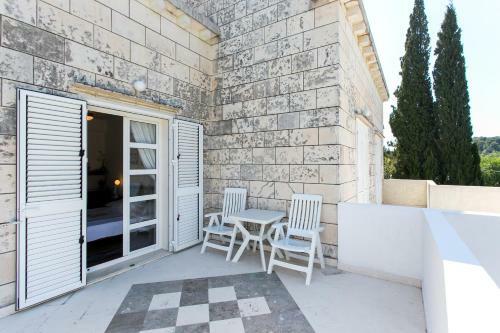 Hostal Villa Patricija