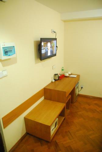 Pleasant View Hotel