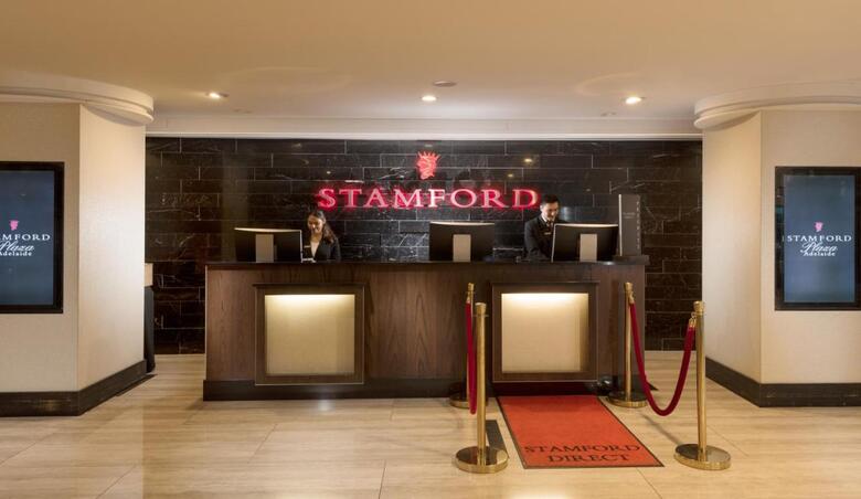 Hotel Stamford Plaza (ciudad Superior)