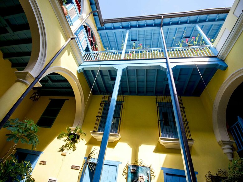 Hotel Beltran De Santa Cruz