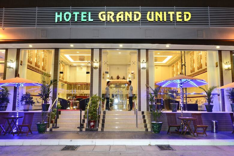 Hotel Grand United (ahlone Branch)