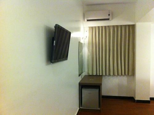 High Five Hotel