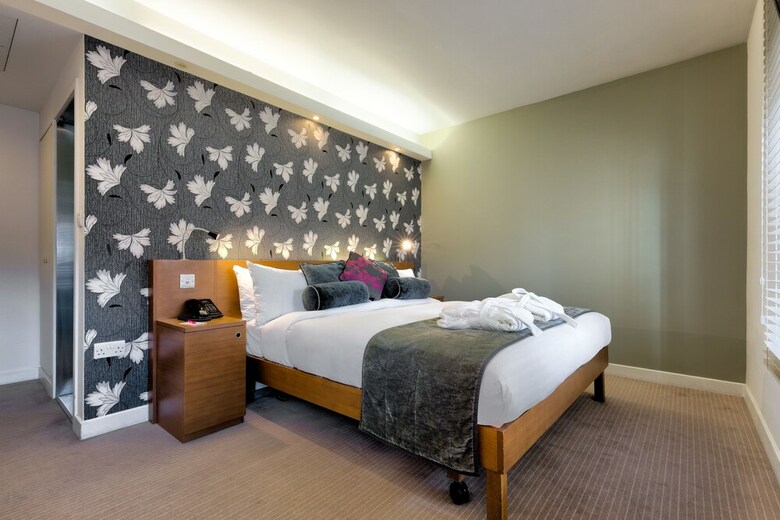 Hotel Ambassadors In Bloomsbury