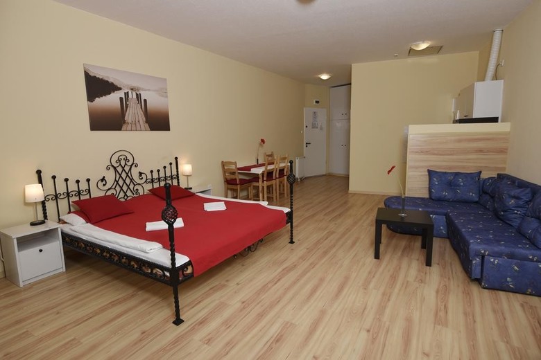 M�ty�s Hotel
