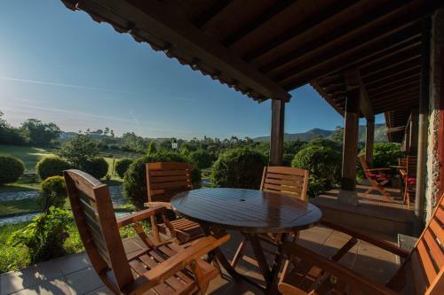 Agroturismo Casas Rurales Playa de Guadam�a
