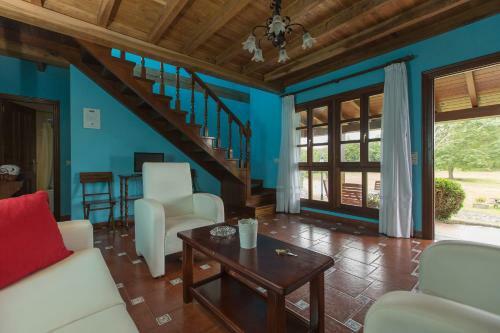 Agroturismo Casas Rurales Playa de Guadam�a