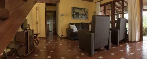 Agroturismo Casas Rurales Playa de Guadam�a