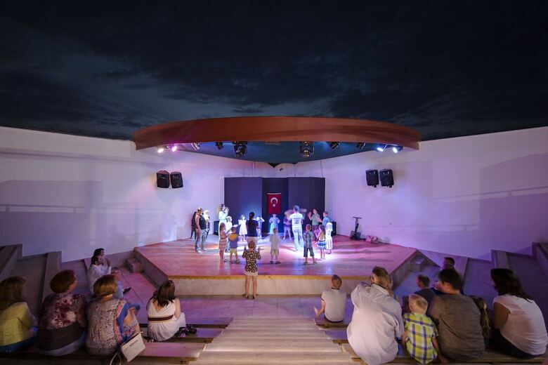 Hotel Maya World Park Adult Only +15