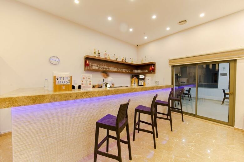 Hotel Maya World Park Adult Only +15