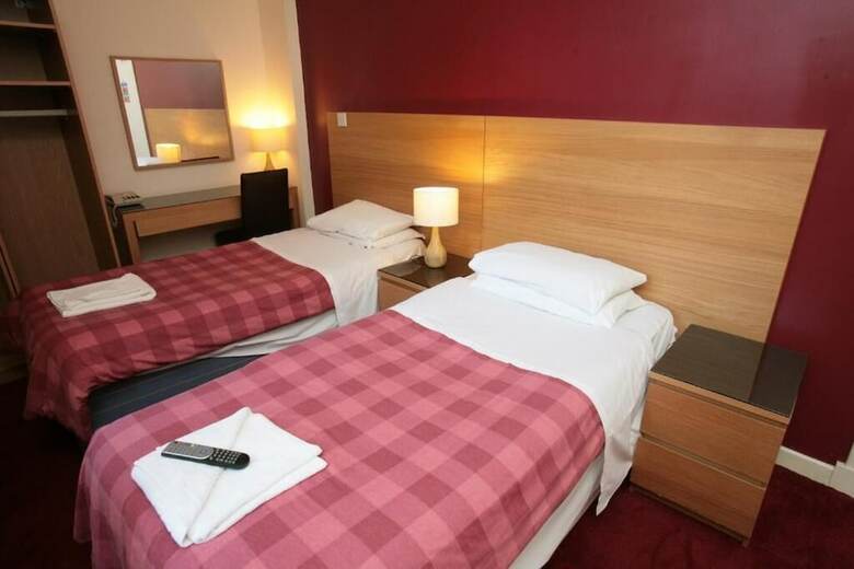 Clifton Hotel