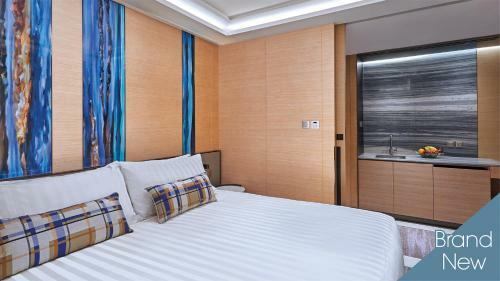 Hotel Harbour Grand Kowloon