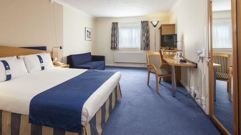 Hotel Holiday Inn Express Kassam Stadium
