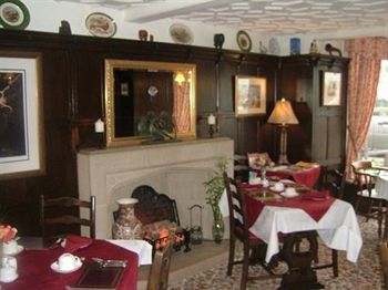 Hostal Potters Mooring Hotel