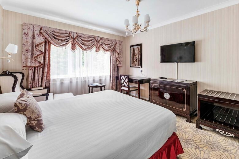 Muthu Belstead Brook Hotel
