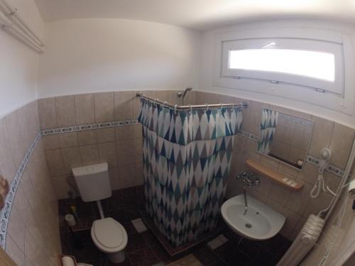 Hostal Olympos Panzi�