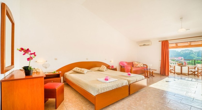 Apartamentos Goudelis
