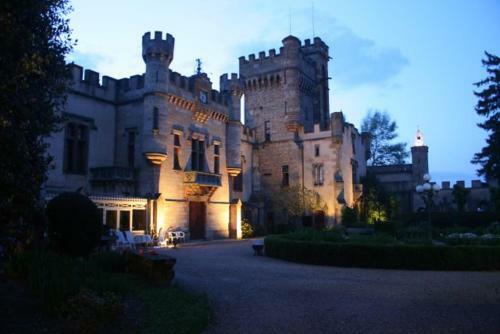 Hostal Ch�teau Camping De La Grange Fort