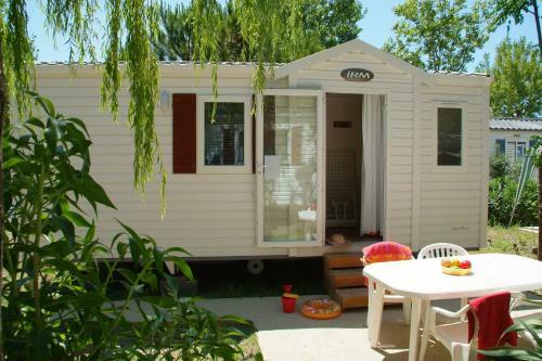 Le Camping Les Champs Blancs