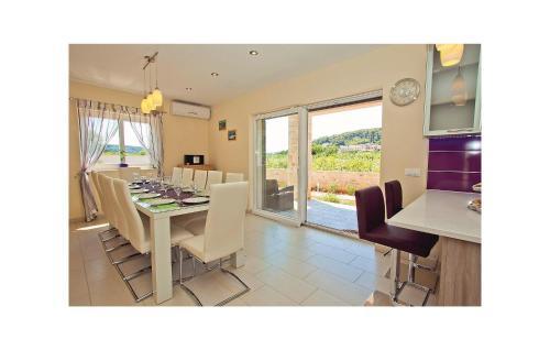 Holiday Home Mala Glavica Bb VI