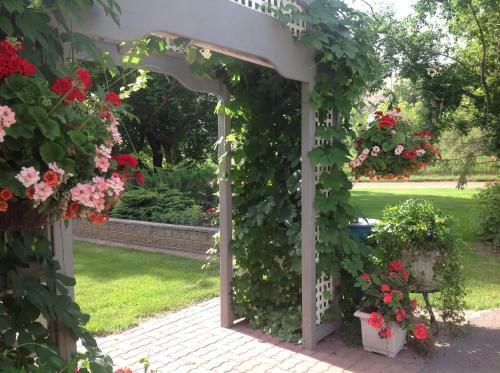 Mcdougall Lane Bed & Breakfast