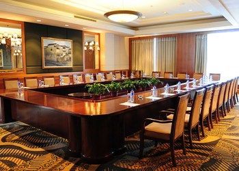 Loong Palace Hotel And Resort