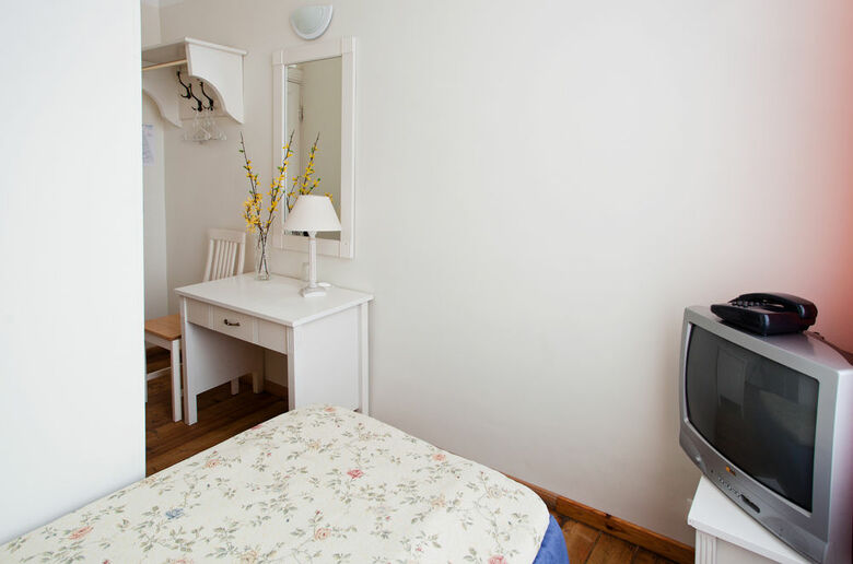 Economy Hotel